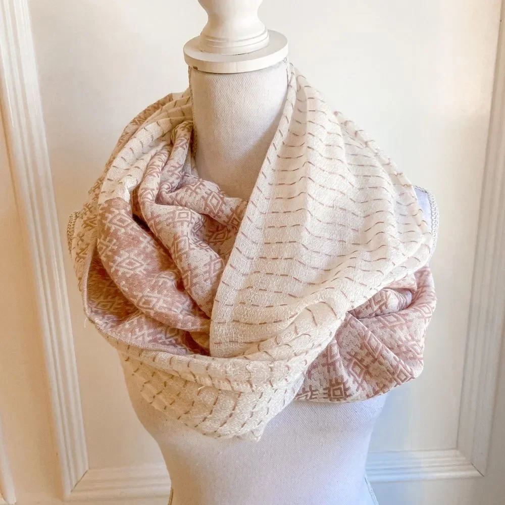 Nordstrom Rack Infinity Scarf - Picture 1 of 3